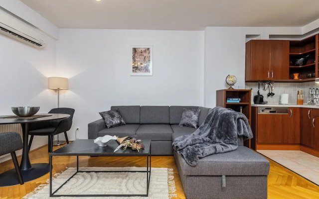 Venus Apartments - Helena Haz