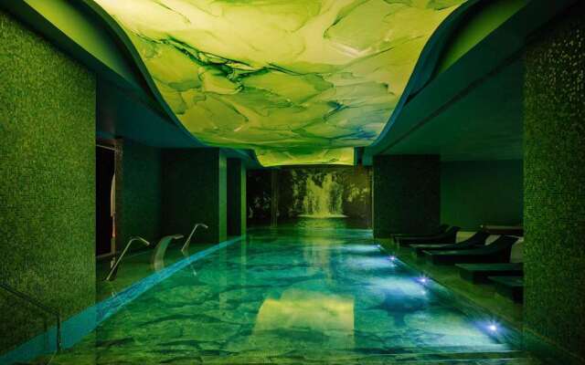 The Reserve - The Leading Hotels of the World - Savoy Signature