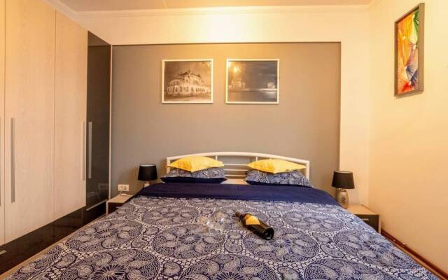 Modern & Stylish Apt of City 5min Beach