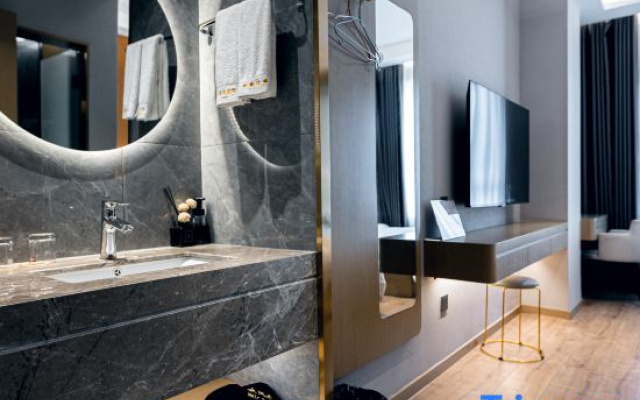 Gold Star Hotel Dazhou (City Center Plaza)