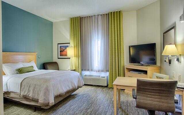 Candlewood Suites Fargo-N. Dakota State University by IHG