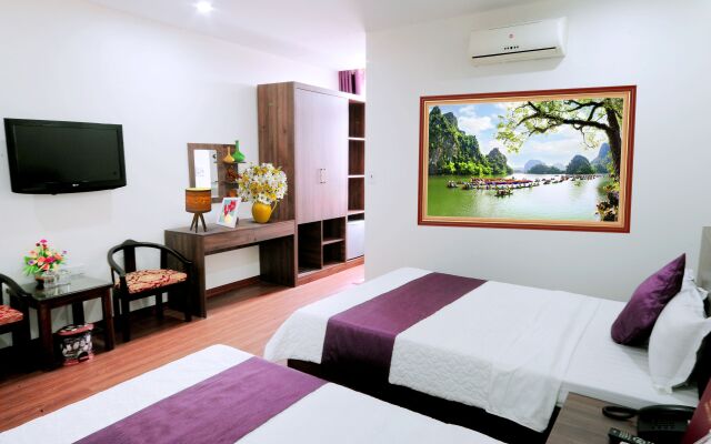 Van Giang Hotel