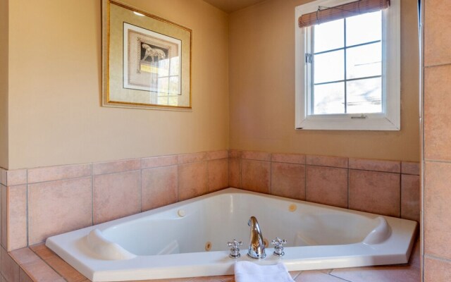 Green Hills Hideaway