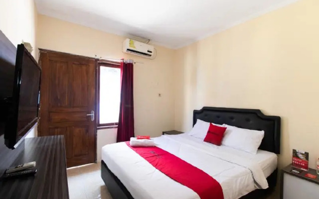 Puri Janti Guest House by RedDoorz