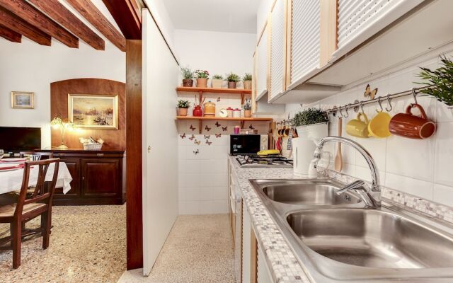Paste Apartment