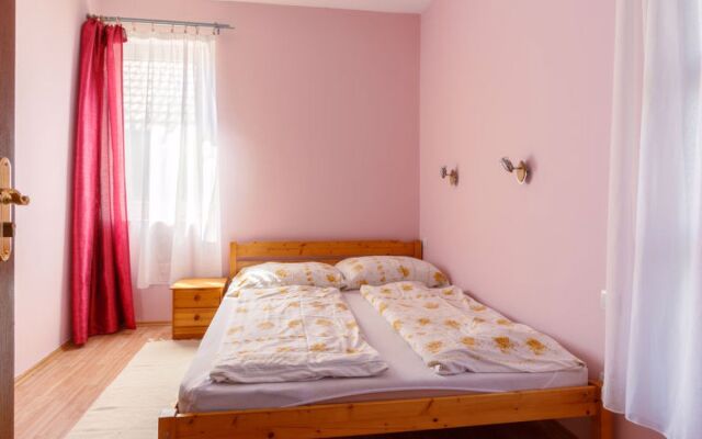 House Lian Balatonfenyves