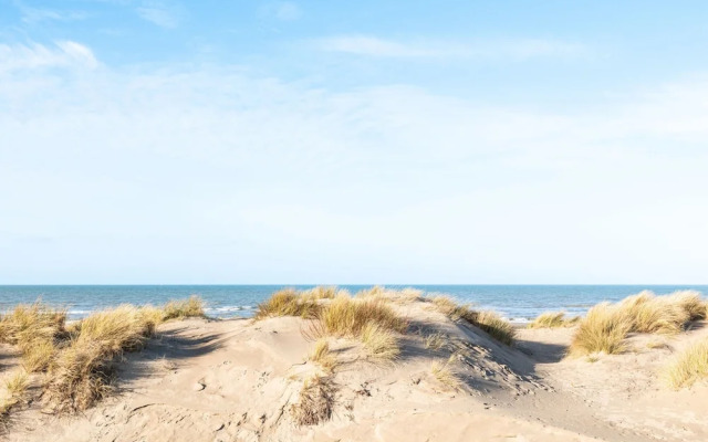 Apartment Near Oostduinkerke Nature Reserve