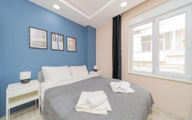 Comfortable Home Near Beach w Balcony in Antalya