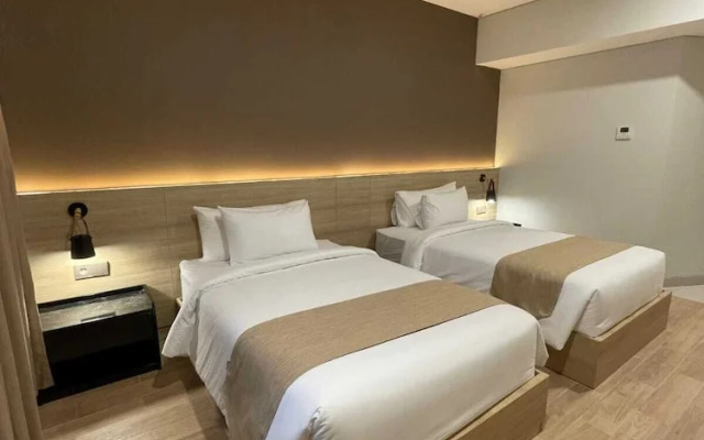 University Hotel UMY