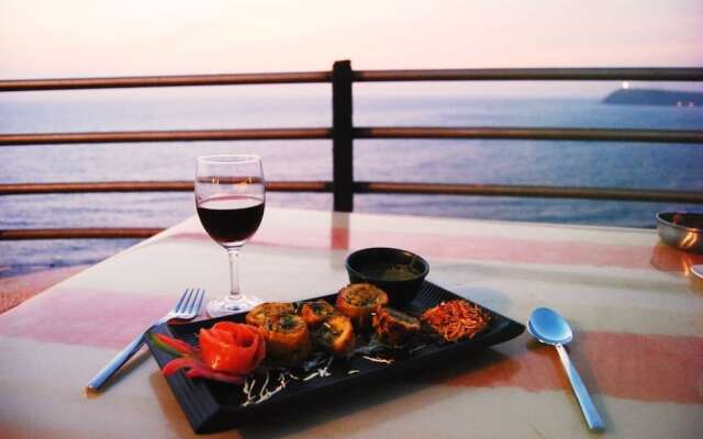 Kohinoor Samudra Beach Resort