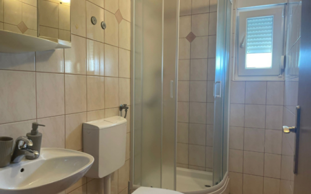 Holiday house Sandra - with pool : Makarska. Riviera Makarska