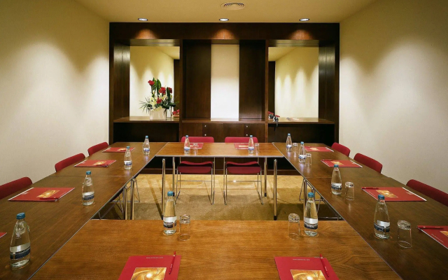 Peakture Hotel Bucharest