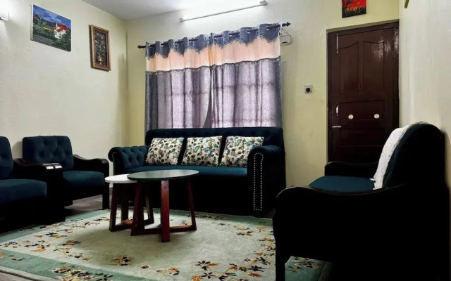 Private Couple Apartment