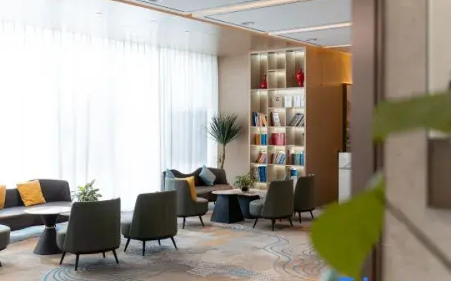 Zhongzhou International Hotel