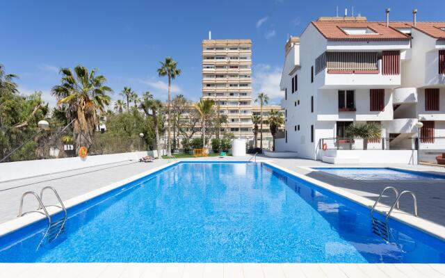Home2Book Las Américas Bright Apartment