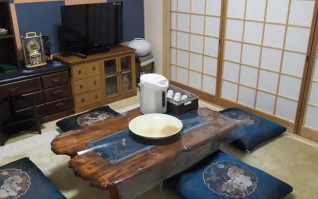 Dogo Dormitory Hotel