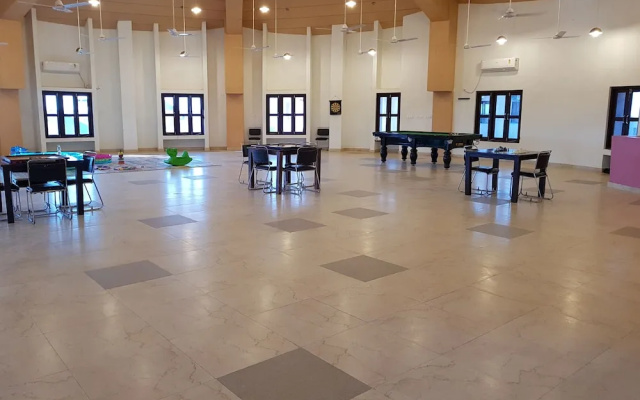 Praveg White Rann Resort Rann Utsav Dhordo