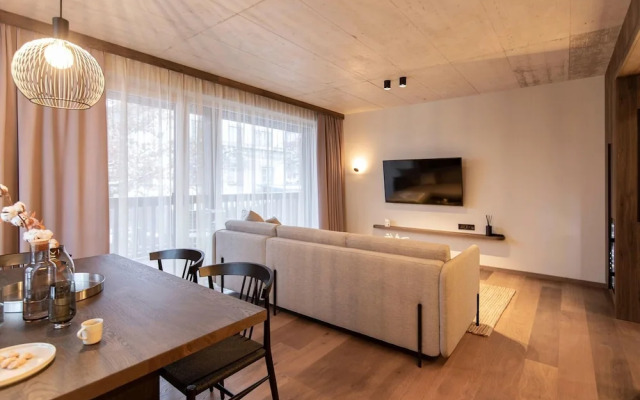 Premium Holiday Apartment With Balcony and Sauna