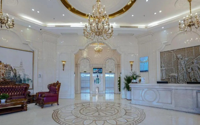 Vienna Hotel Guangdong Dongguan Tangxia South High-Speed Railway Station