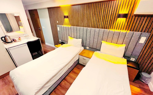 Naila Hotel