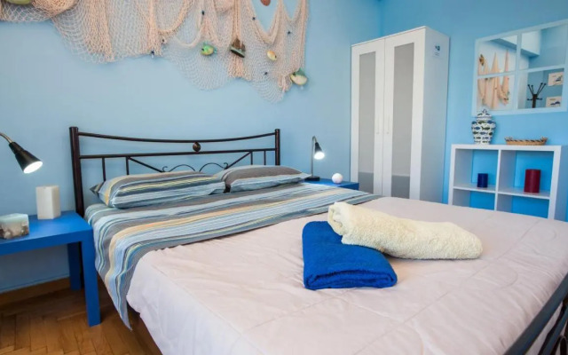Petaluda Izabela B&B