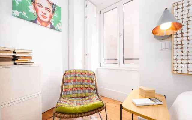 Lemonn Apartments