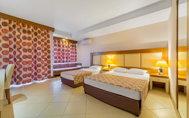 Justiniano Club Alanya – All Inclusive