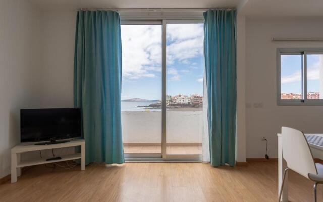 VISTA PLAYA Y MAR - sea view, wifi and AC