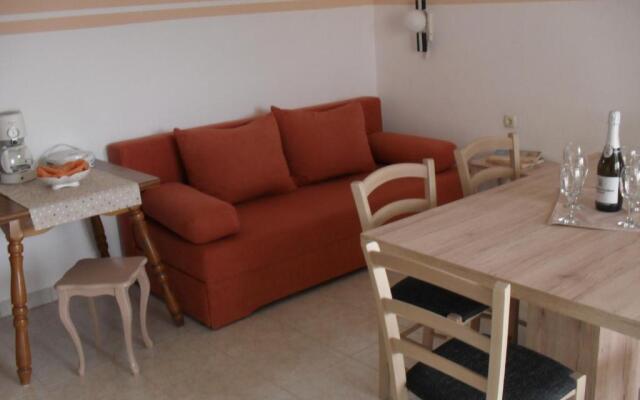 Apartments Desanka