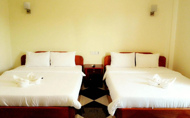 Golden Star Inn