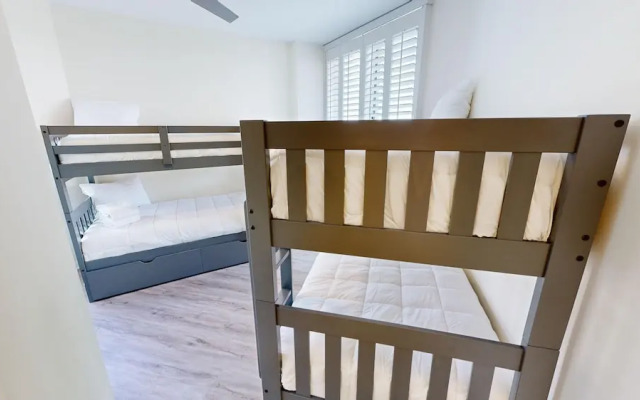 Silver Beach 1006w 4 Bedroom Condo