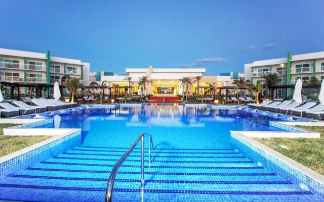 Grand Muthu Cayo Guillermo