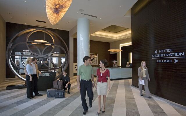 Le Merigot Hotel