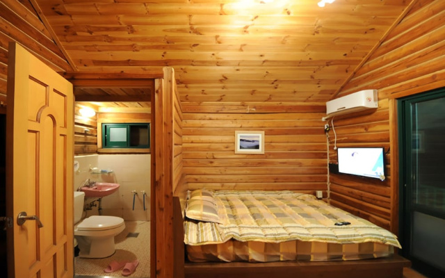 Jirisan Valley Pension