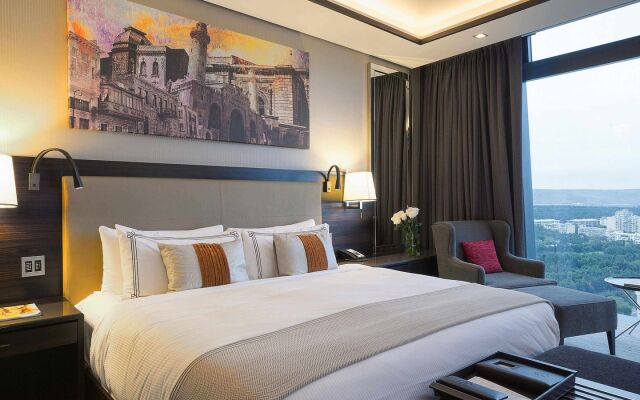 Fairmont Baku - Flame Towers