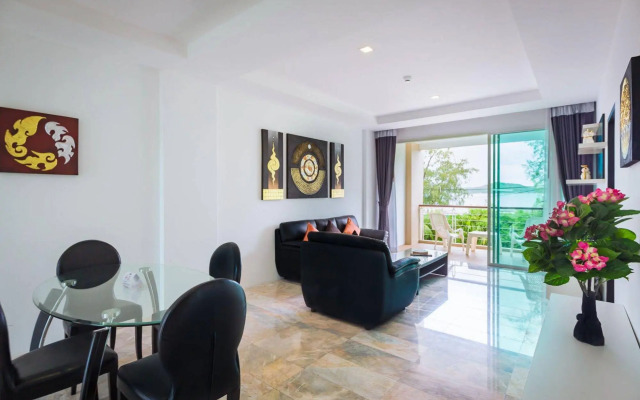 Phuket Seaview Resotel