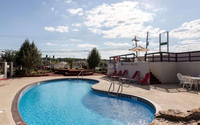 Econo Lodge Grenada