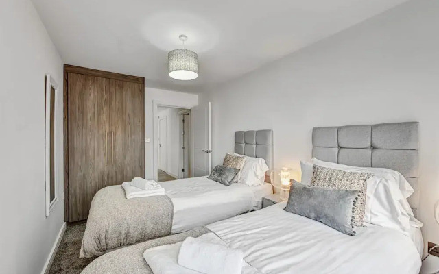 St Martins House Luxury Apts. Ruislip