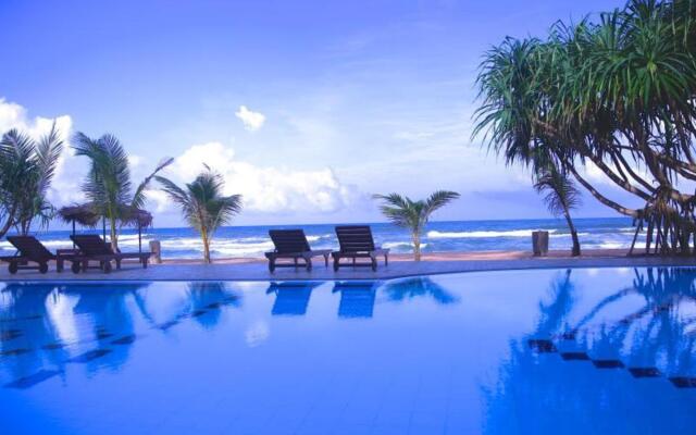 Whispering Palms Hotel
