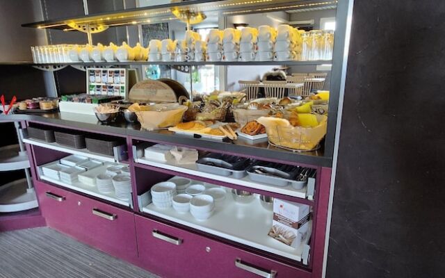 Anaïs Hôtel Bourges Nord  Saint-Doulchard