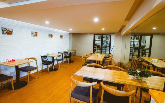 SK Boutique Maha Nakhon