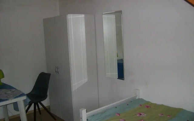 Pension Schuhlstrasse Dudweiler