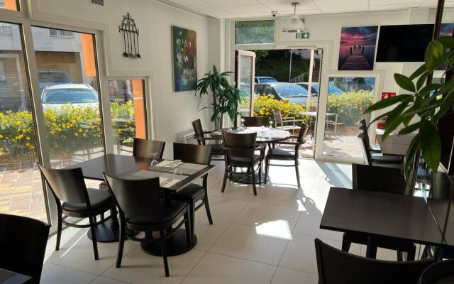 Hôtel des Arcades de Cachan Grand Paris Sud