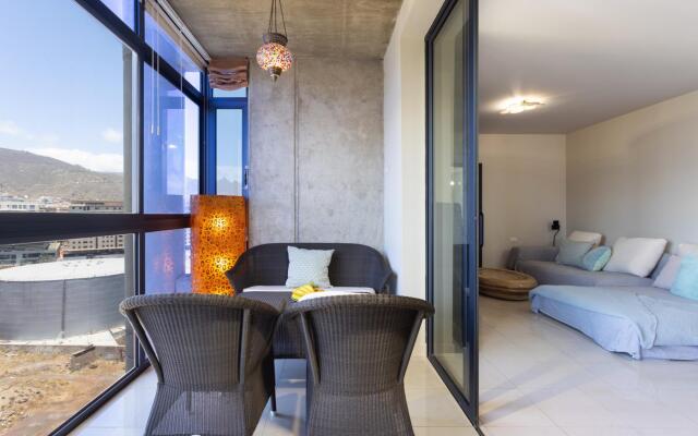 Home2Book Executive & Design Las Torres