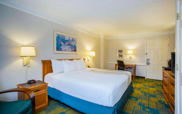 La Quinta Inn by Wyndham Norfolk Virginia Beach