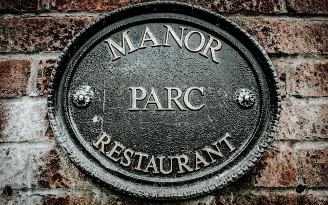 Manor Parc Country Hotel  Restaurant