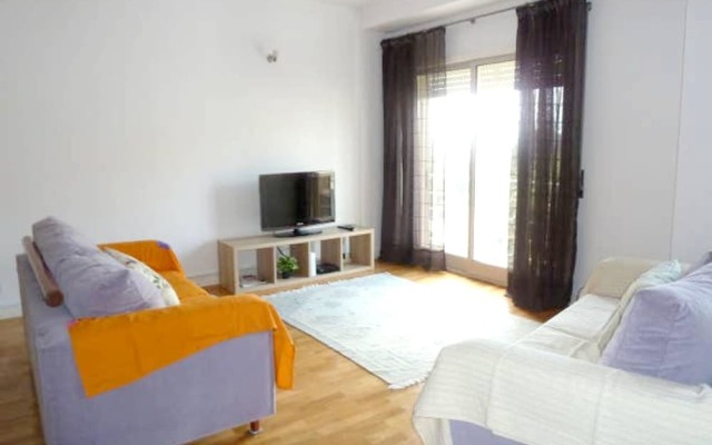 Apartment with 3 Bedrooms in Espinho, with Wonderful Sea View, Enclosed Garden And Wifi - 1 Km From the Beach