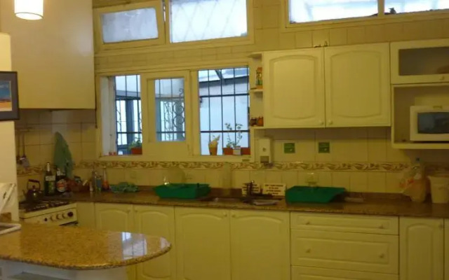 Hostel Empedrado