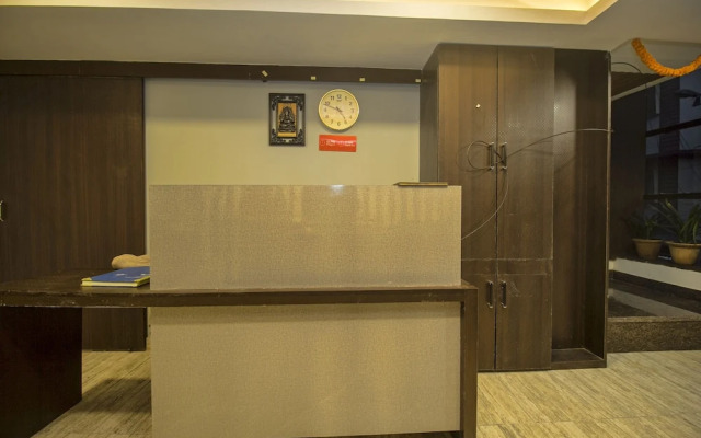 Silver Wood By OYO Rooms