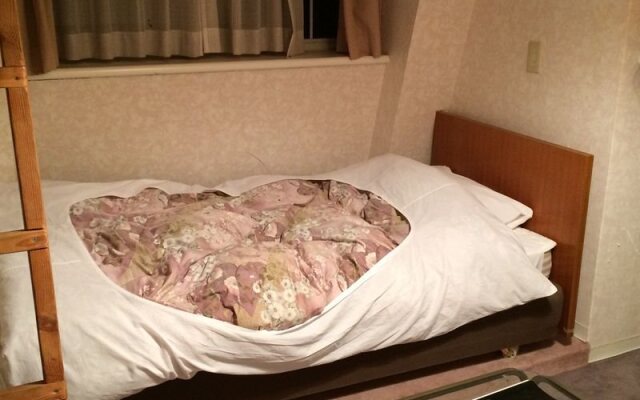 Music Oasis Snow Angel in Kitashiga